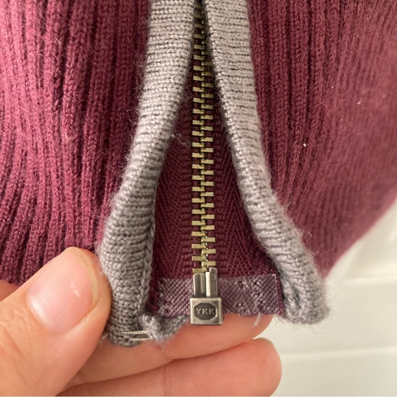 Cabela’s size Small Merino Acrylic Purple Fair Isle Full Zip Up Cardigan - Picture 5 of 11